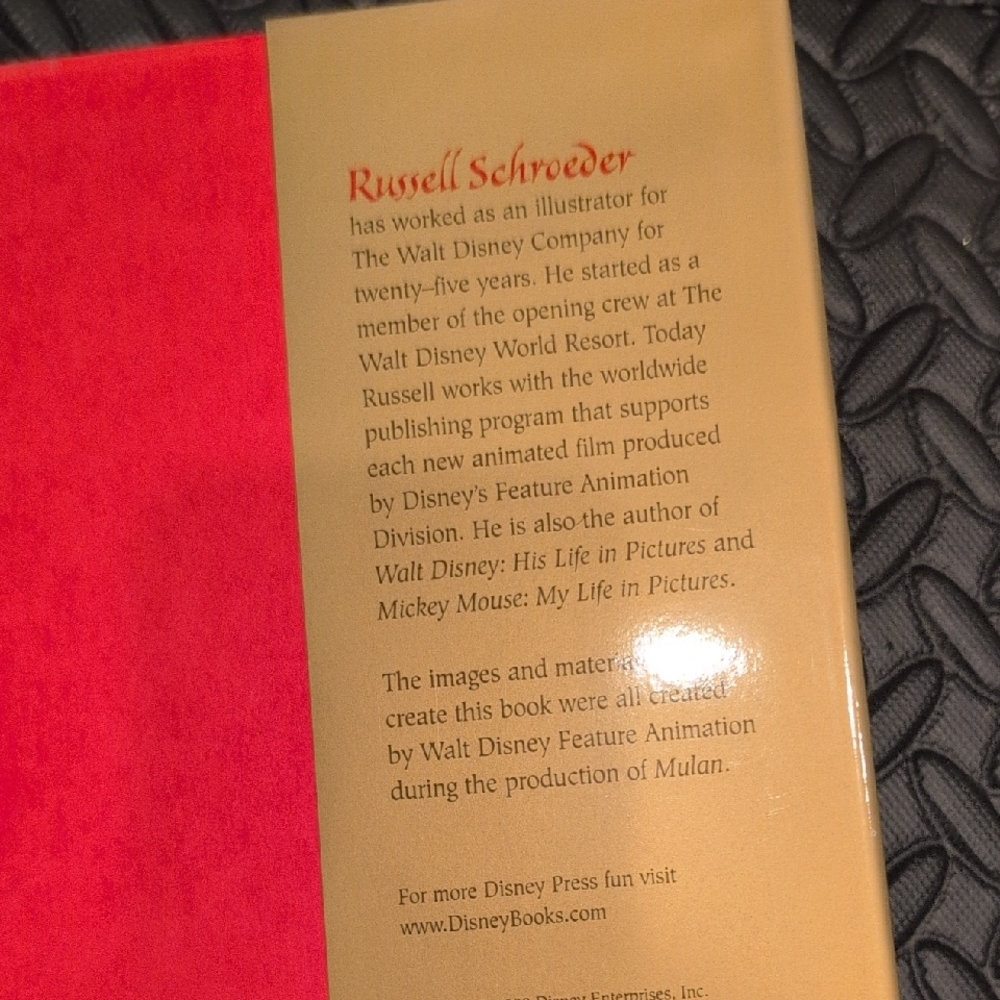 Disney Mulan Special Collector's Edition hardcover - Picture 11 of 12